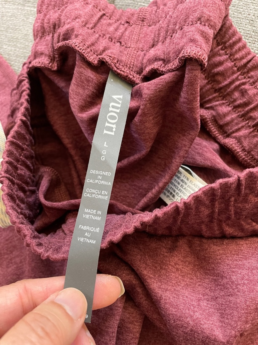 NWOT Vuori Drawstring Performance Jogger Pants L - Picture 3 of 3